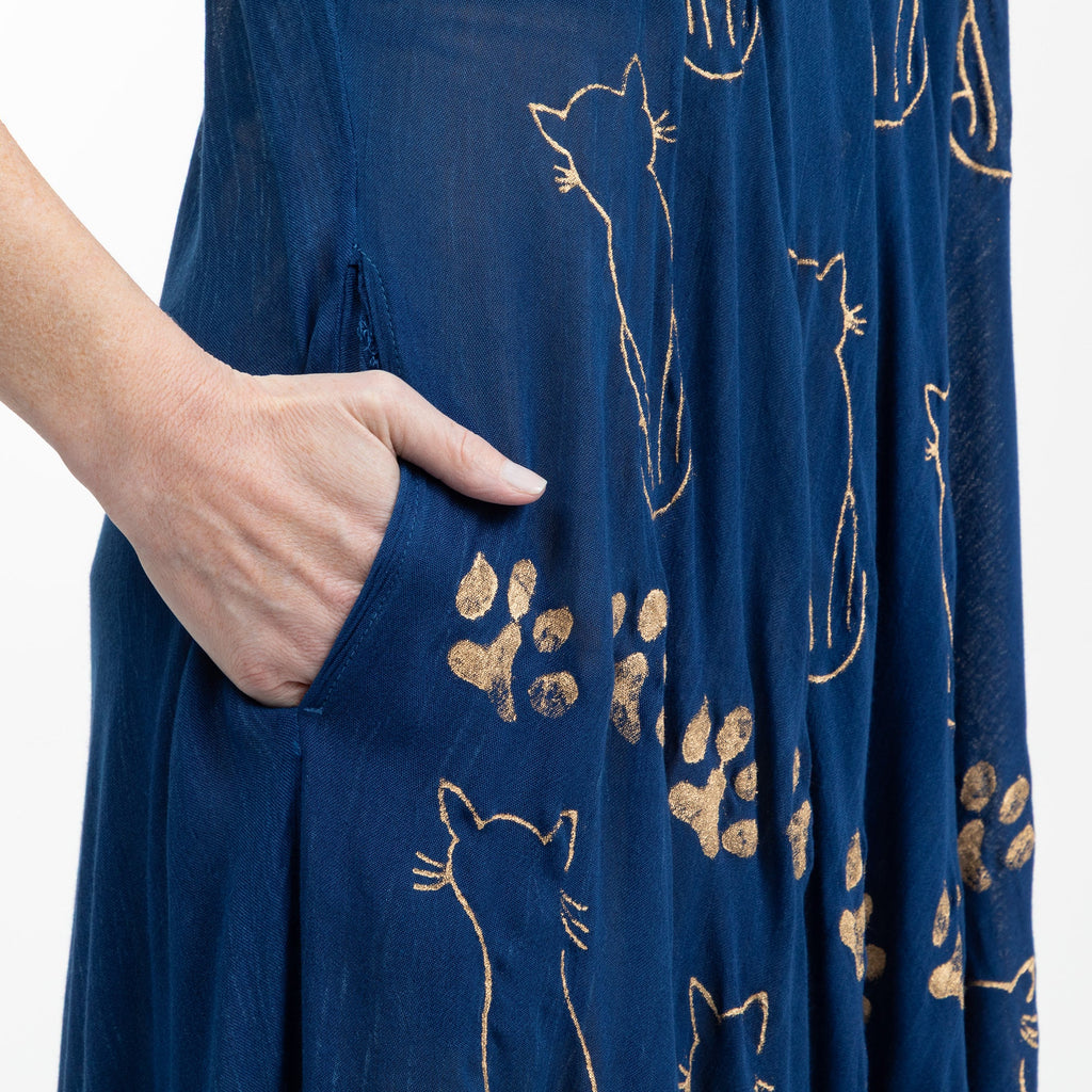 Golden Cats Sleeveless Lightweight Dress with Pockets