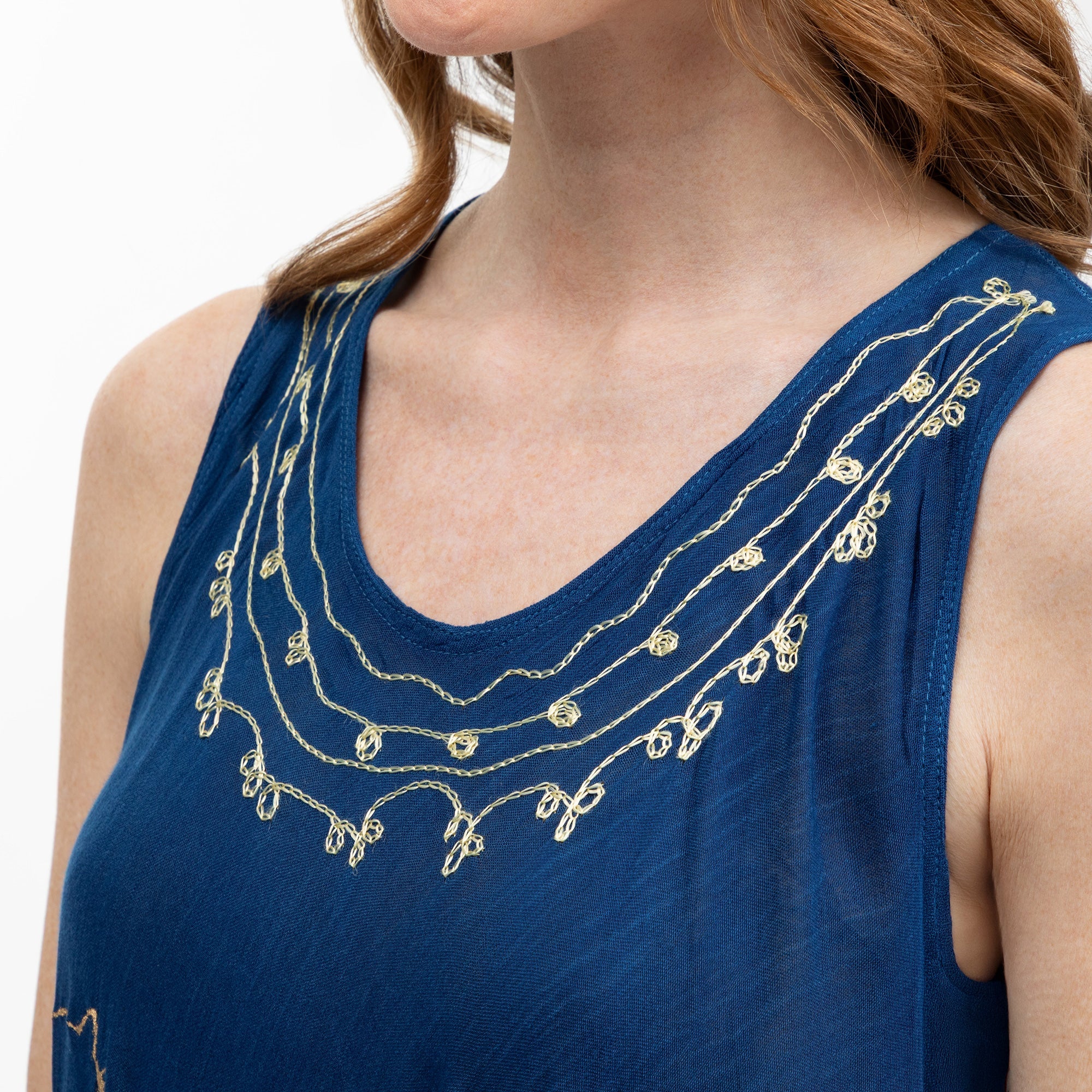 Golden Cats Sleeveless Lightweight Dress with Pockets