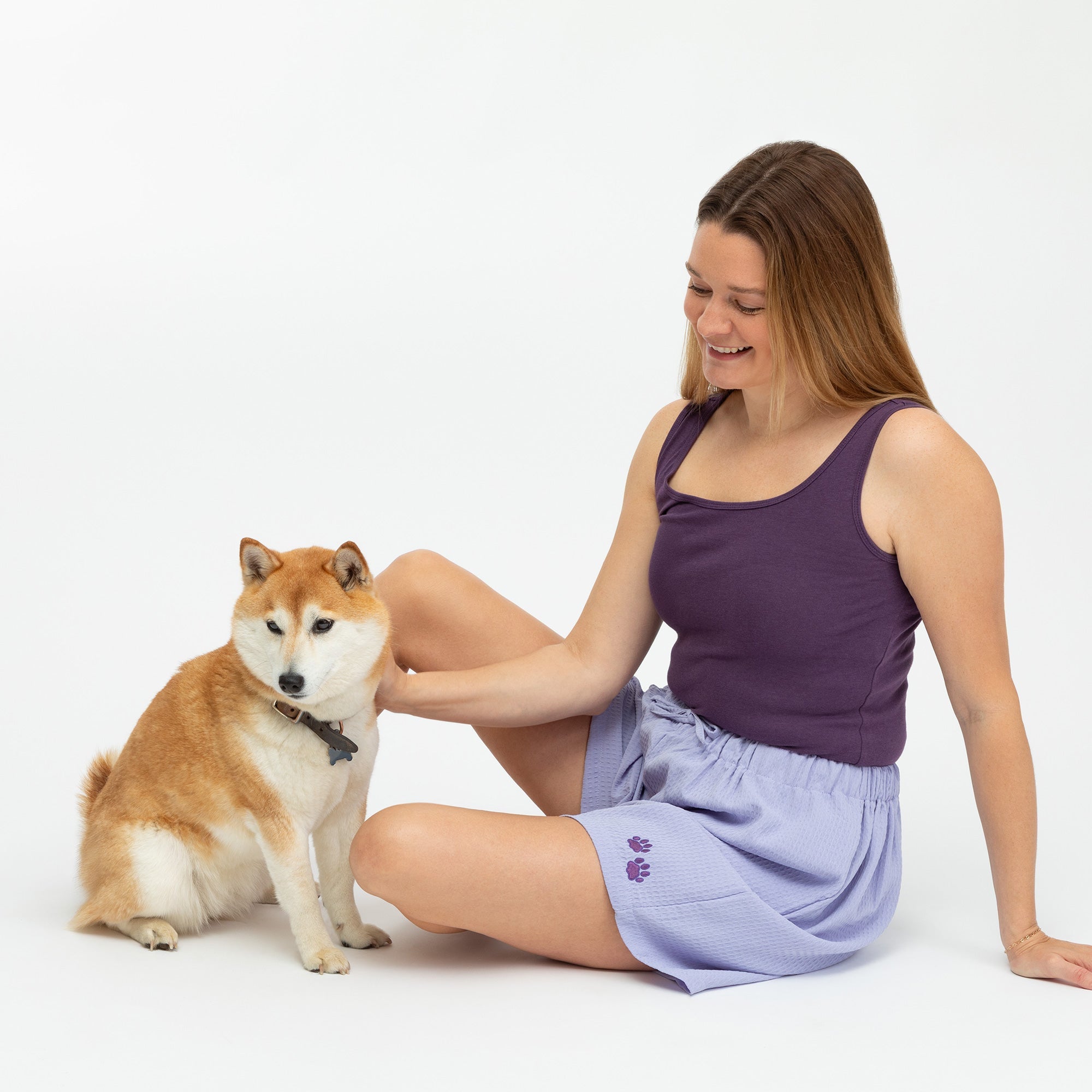 Embroidered Paw Print Waffle Knit Shorts with Pockets