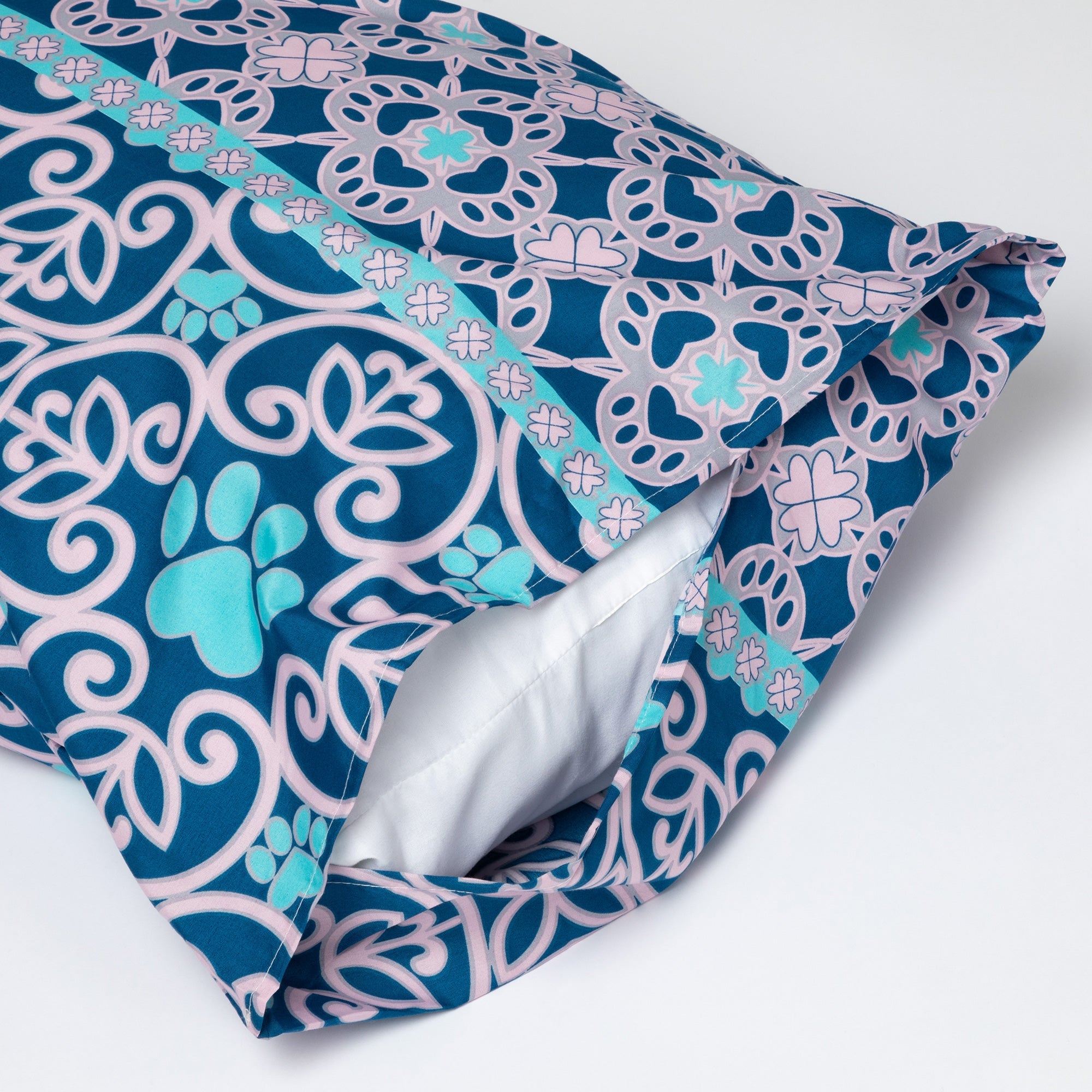 Perfectly Patterned Paws Sheet Set