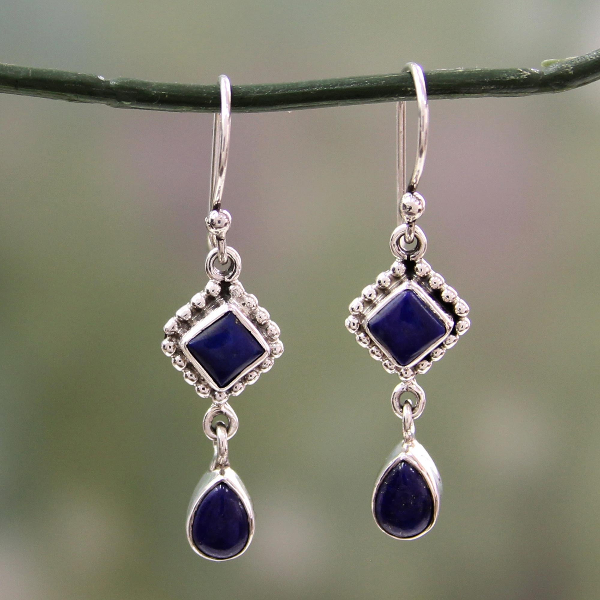 Queen of Diamonds Dangle Earrings