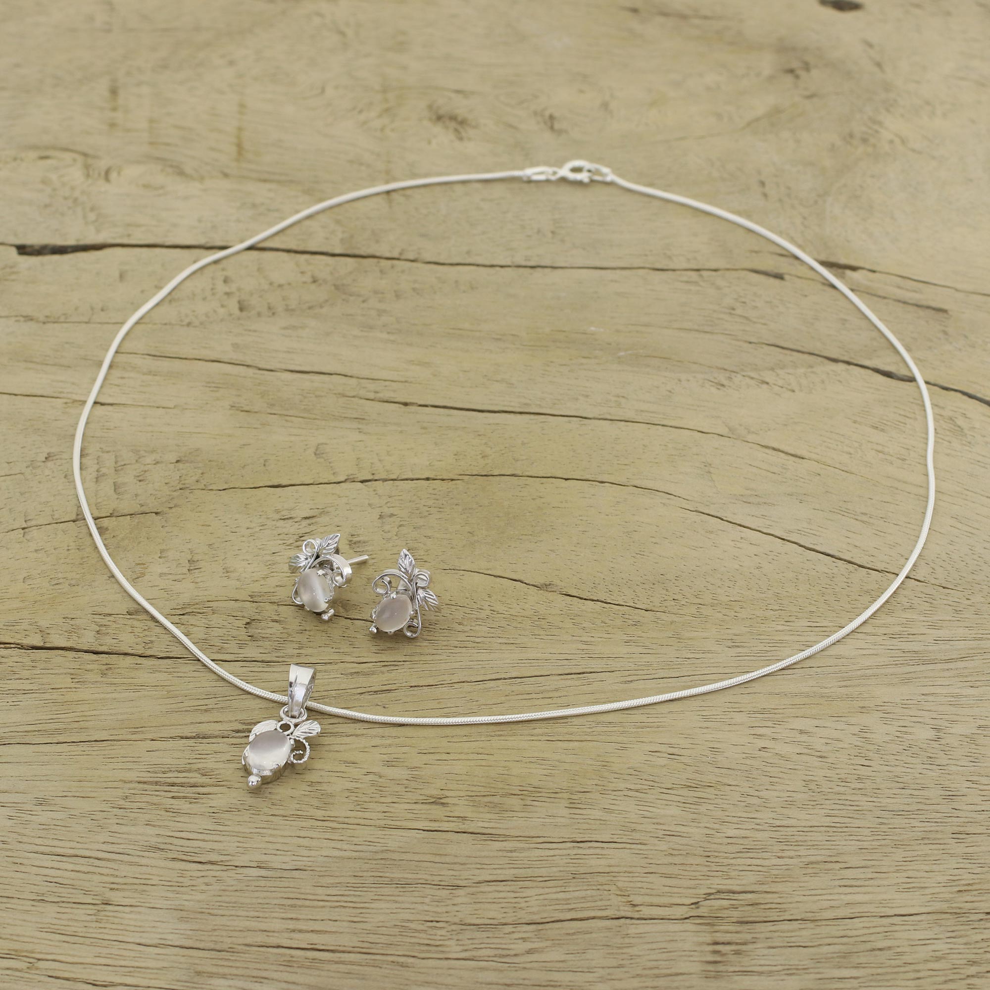 Midnight Leaves Sterling Silver Jewelry Set