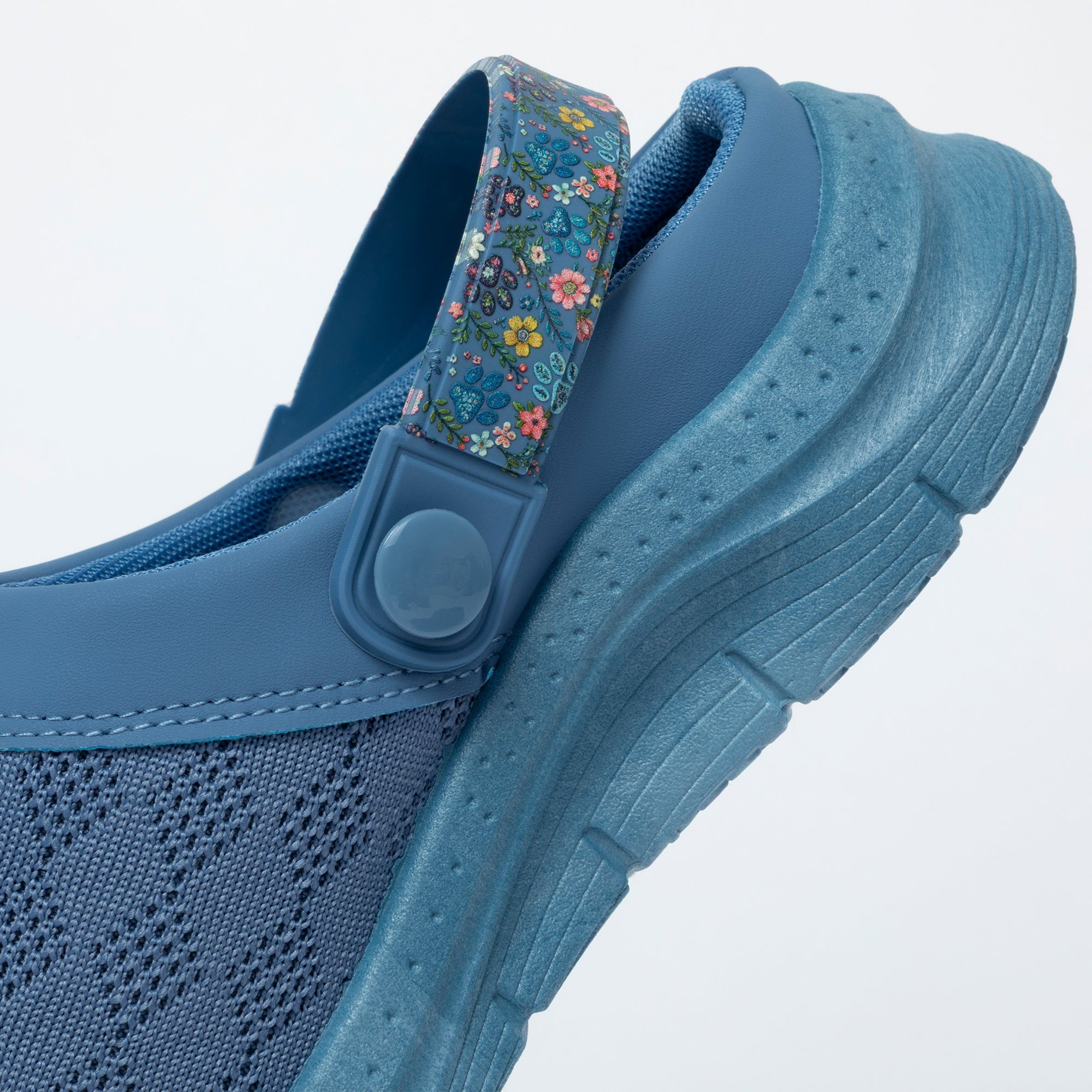 Paw Flexible Knitted Slip-On Clogs with Convertible Strap